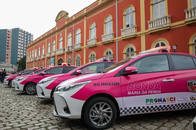 Pela primeira vez, Ronda Maria da Penha da PMAM realiza atendimento durante exposição em shopping