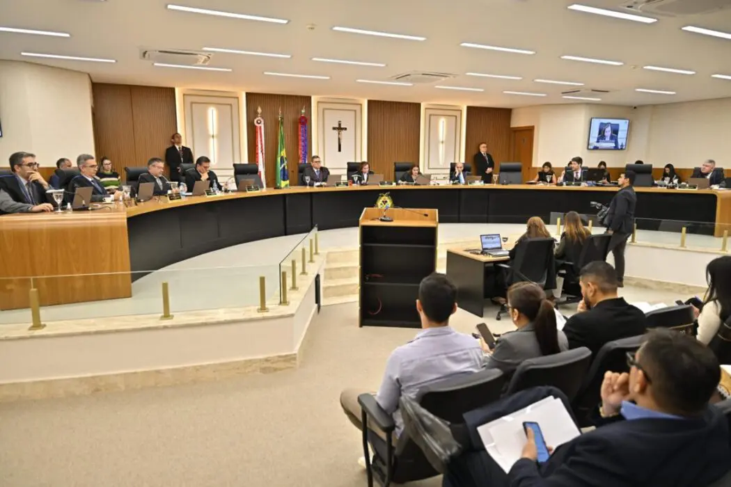Presidente da Câmara de Envira terá que devolver R$ 110 mil aos cofres públicos