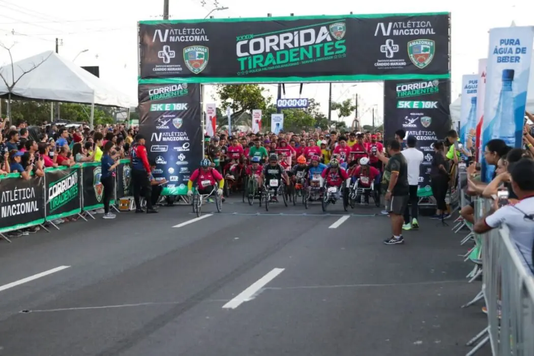 Com mais de 3 mil pessoas, Polícia Militar do Amazonas realiza tradicional Corrida Tiradentes