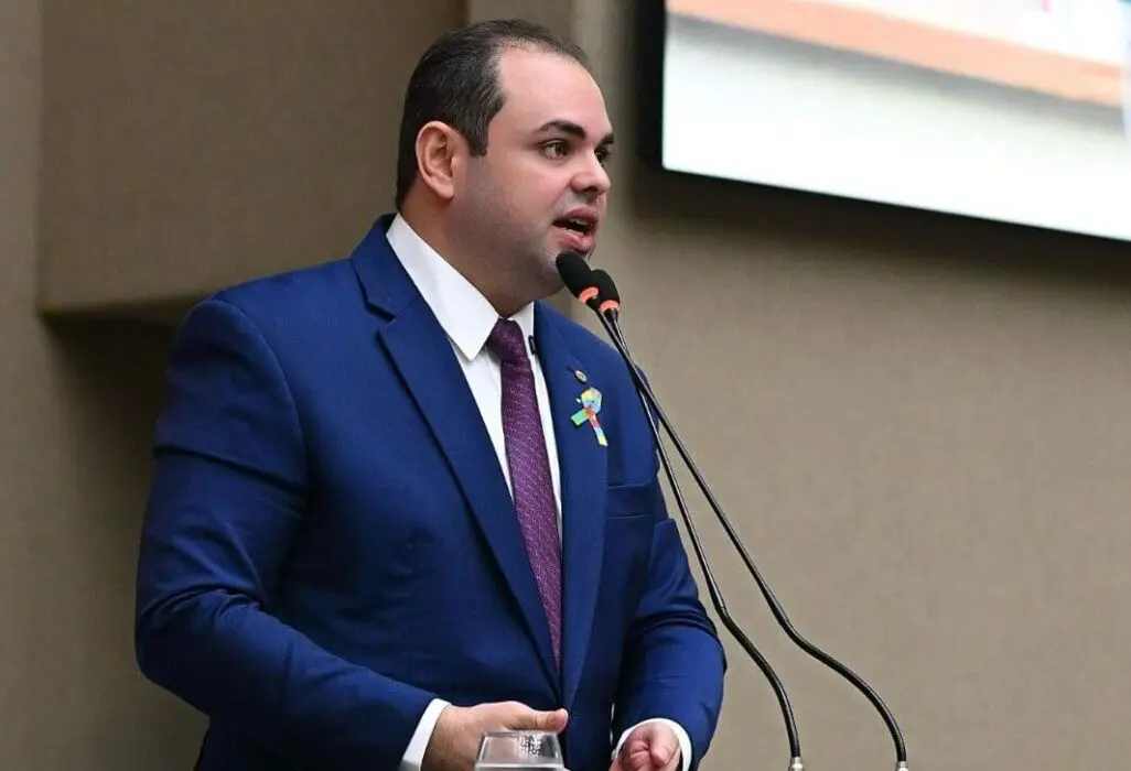 Presidente Roberto Cidade anuncia data de lançamento do edital do concurso público da Aleam