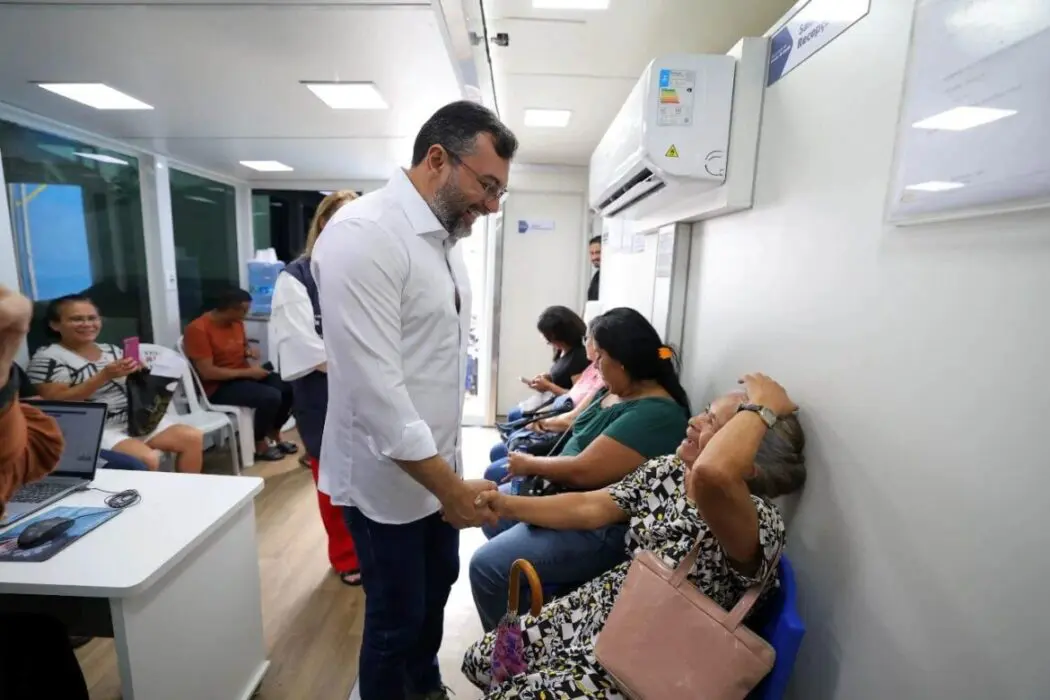 Governador Wilson Lima destaca alcance da Carreta da Saúde com mais de 15 mil atendimentos em 2025