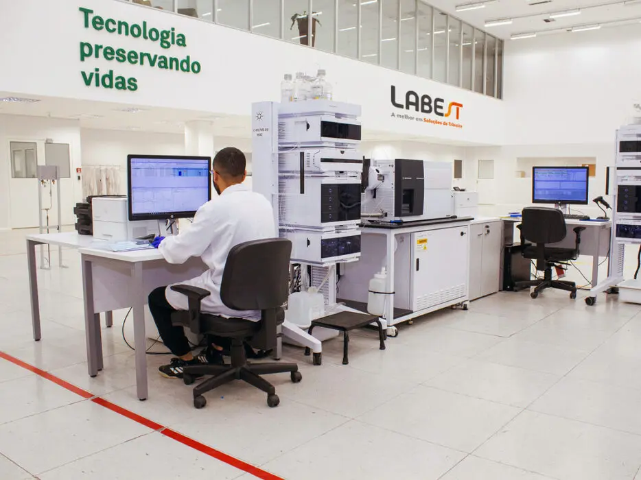 A LABET agora é LABEST - Soluções de Trânsito