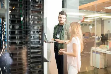 Schneider Electric lança programa de canais de TI no Brasil
