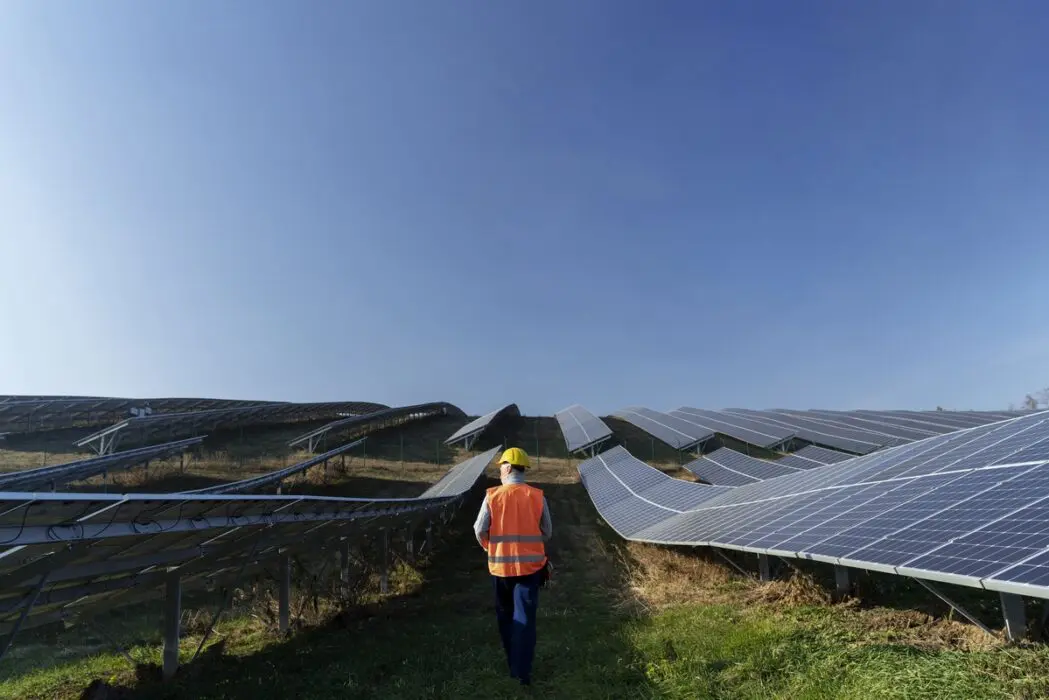 IA mapeia usinas solares antes da abertura da Intersolar