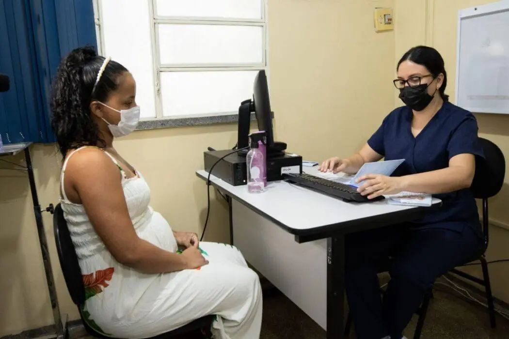 Prefeitura de Manaus convoca dois médicos obstetras aprovados no concurso da Semsa