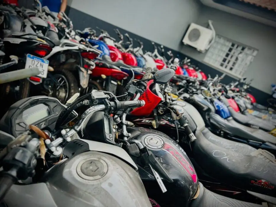 Motocicletas roubadas e furtadas são recuperadas e devolvidas pela polícia no interior do AM