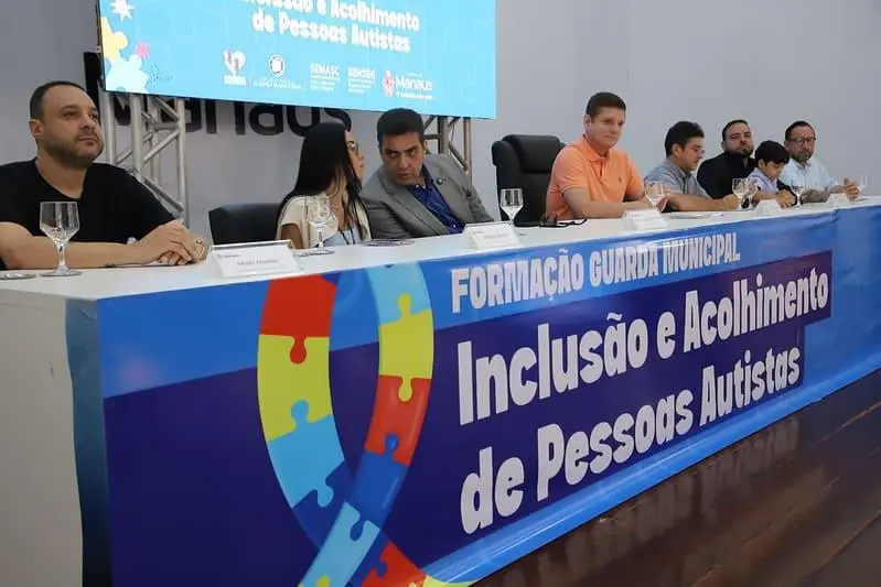 Prefeitura de Manaus promove primeira capacitação da Guarda Municipal com foco em inclusão de pessoas autistas