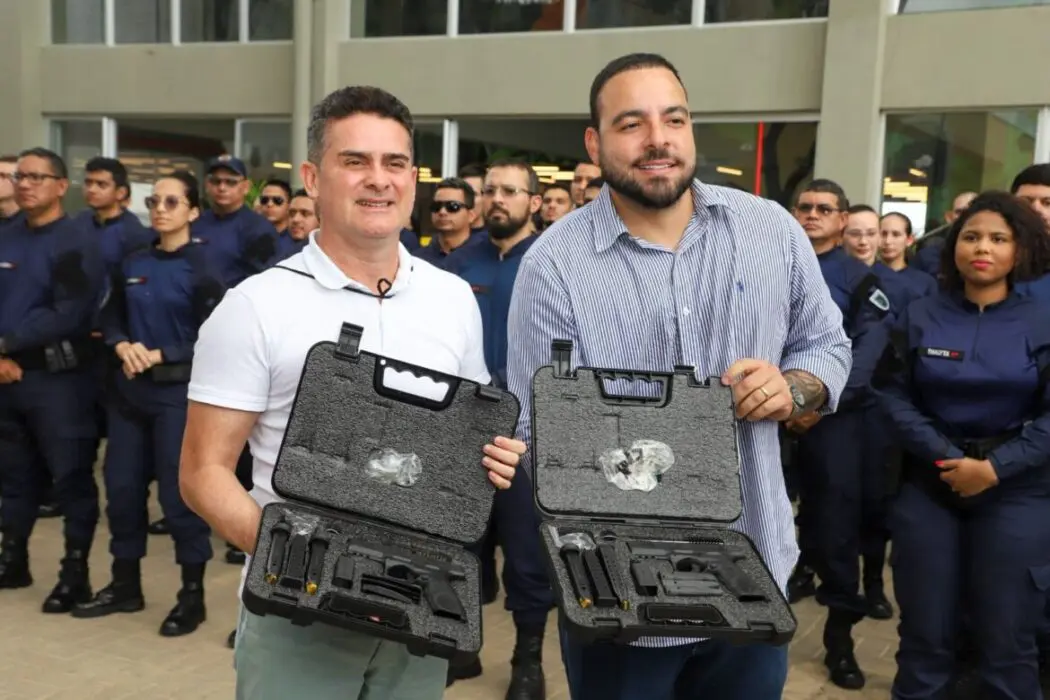 Prefeito David Almeida anuncia aquisição de mil armas e cria fundo inédito de segurança em Manaus: cidade já está pronta para ter Polícia Municipal