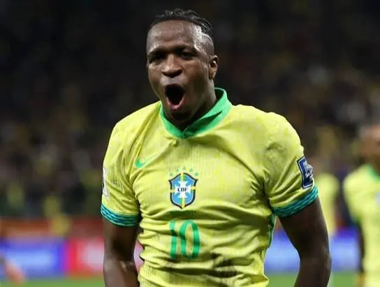Brasil vence primeira com Ancelotti e se classifica para Copa do Mundo