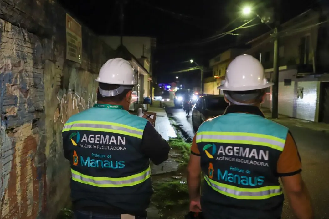 Ageman realiza vistoria noturna para avaliar desempenho de luminárias em vias da cidade
