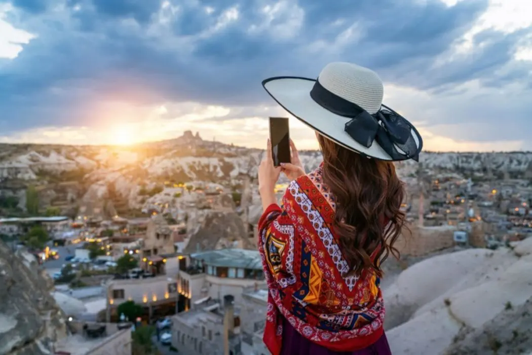 Grécia se destaca como destino seguro para mulheres turistas