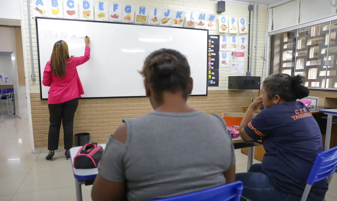 MEC amplia prazo para pagamento de inscrição de Prova Nacional Docente