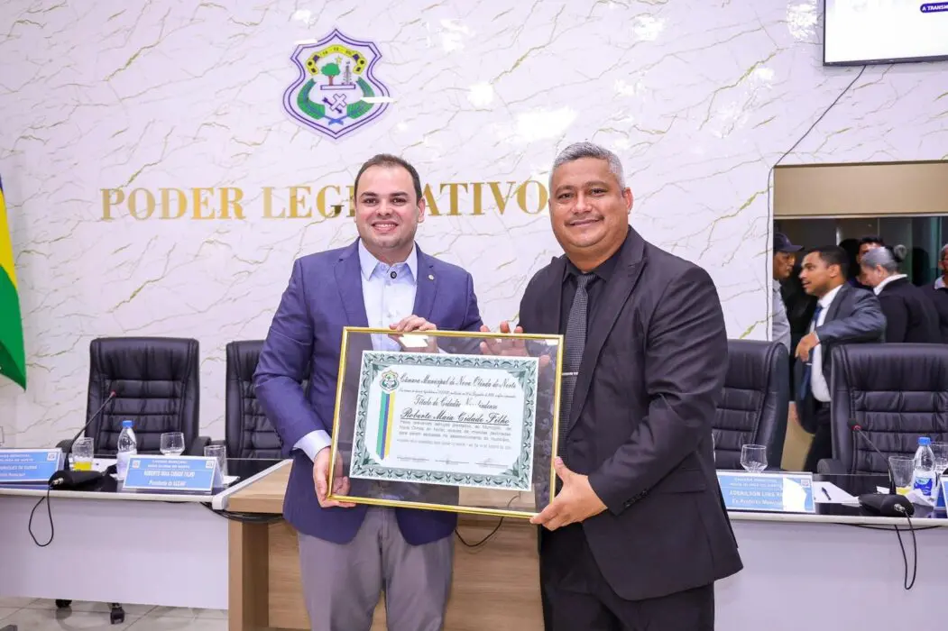Representante da Calha do Madeira, presidente Roberto Cidade recebe Título de Cidadão Novolindense