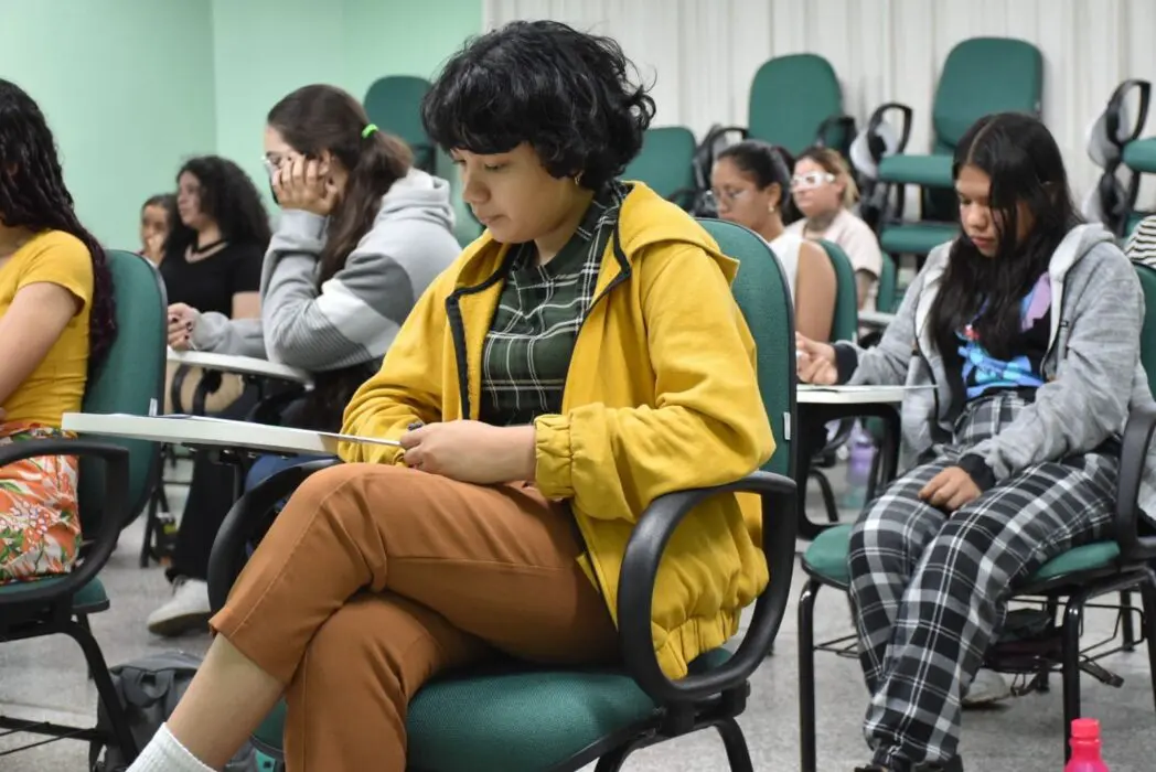 Inscrições para o Vestibular e SIS da UEA encerram na quinta-feira
