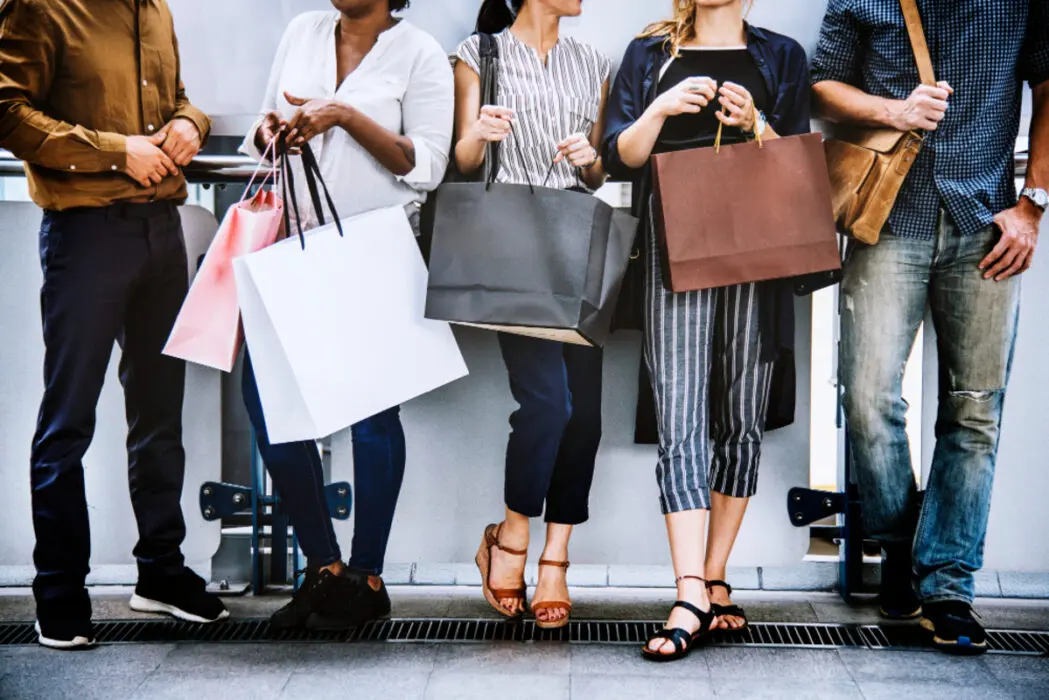 Consumo de moda cresce 42% em 25 anos, revela estudo