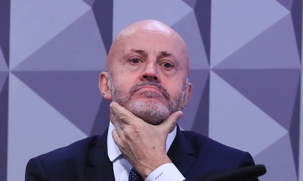 "Careca do INSS" promete entregar à PF documentos que provam inocência