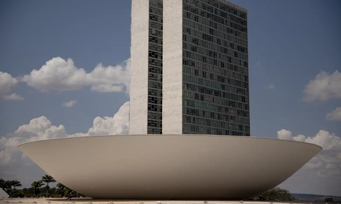 CPMI do INSS aprova pedido de prisão preventiva de 21 investigados