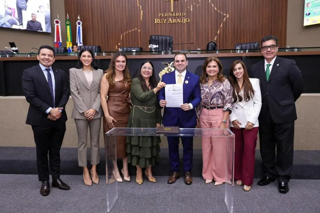 ‘Cooperação entre Aleam e MPAM reforça combate à violência contra a mulher,’ avalia presidente Roberto Cidade