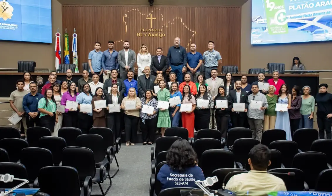 HPS Platão Araújo completa 19 anos e é homenageado na Aleam