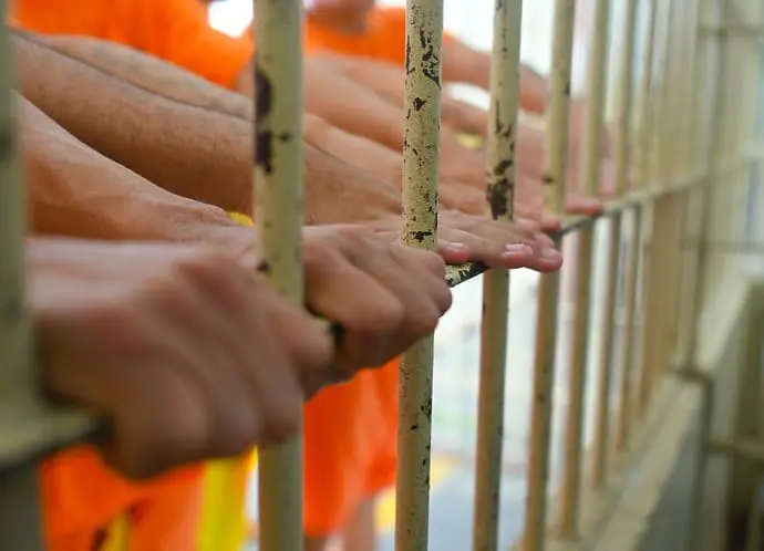 Ministério Público aciona Justiça para garantir direitos de presos com deficiência em unidades prisionais de Manaus