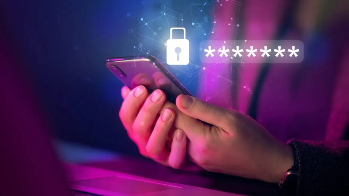 Tuvis promove painel sobre riscos do WhatsApp corporativo