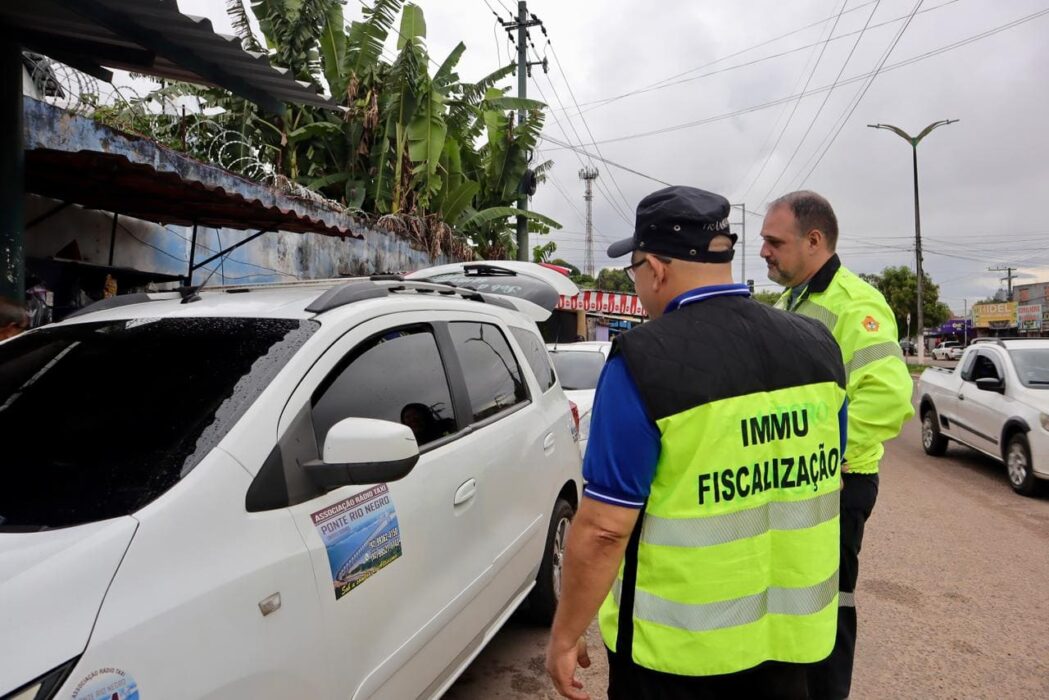 Prefeitura reforça fiscalização de transporte no acesso à ponte Rio Negro