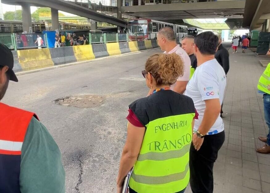 Prefeitura vistoria terminais 3 e 4 e planeja recapeamento para melhorar trafegabilidade