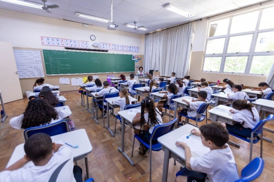 Escolas municipais mantêm atividades normais nesta terça-feira