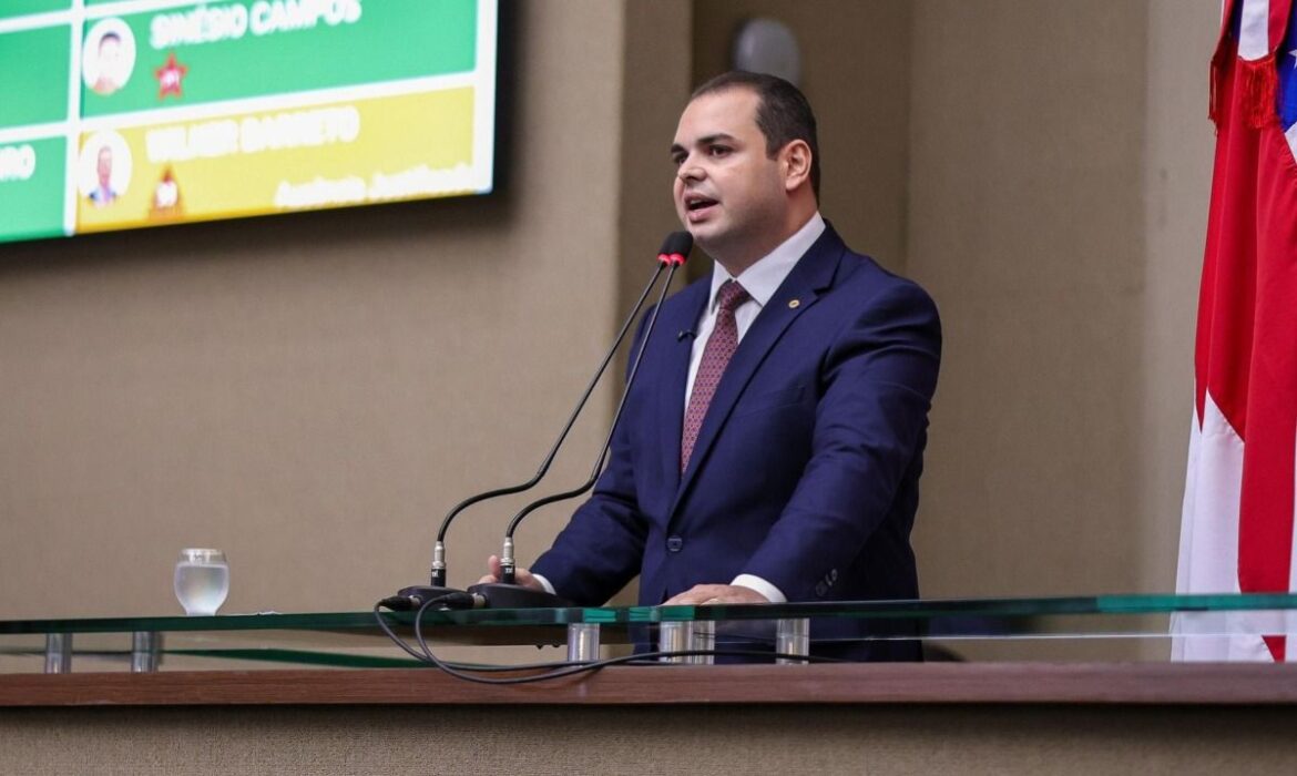 Roberto Cidade fortalece ações de saúde preventiva com campanha sobre plantas tóxicas