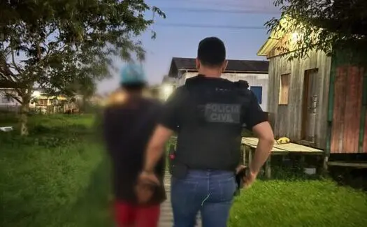 Homem é preso em flagrante por esf@quear a própria companheira, em Eirunepé