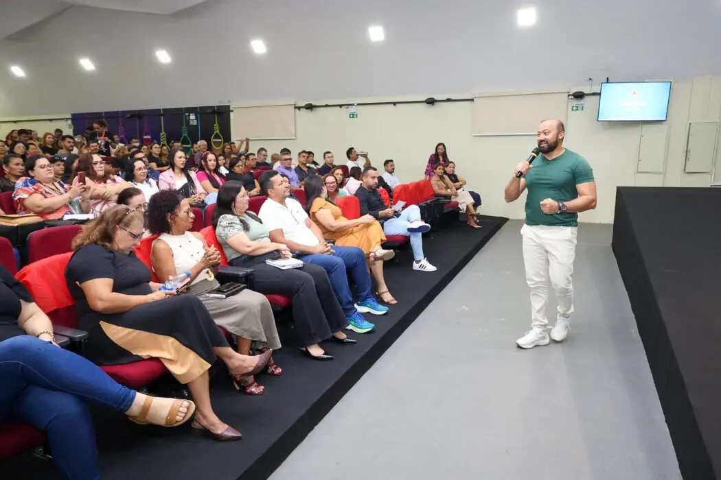 Educação