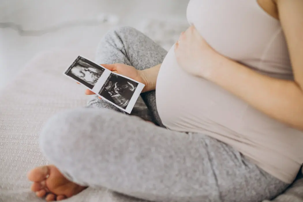 Ultrassom morfológico detalha formação fetal e prediz riscos