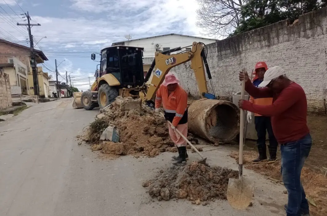 Obra de recuperação de drenagem profunda chega ao Cidade de Deus