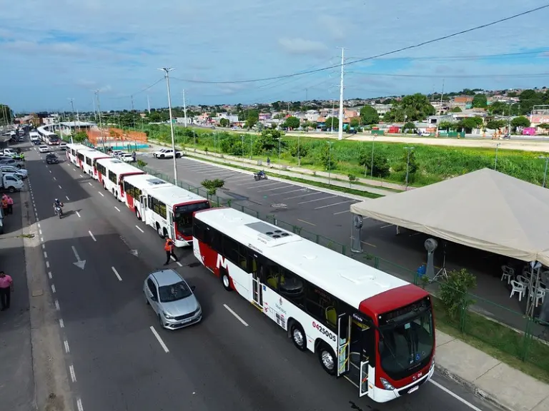 Justiça determina retomada do transporte coletivo em Manaus