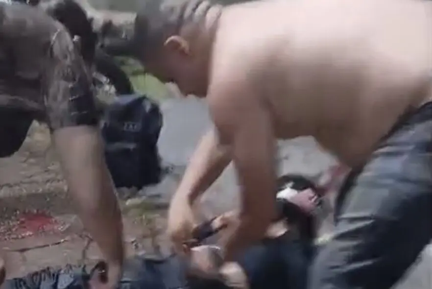 Motociclista tem perna esmagada em acidente de trânsito em avenida de Manaus