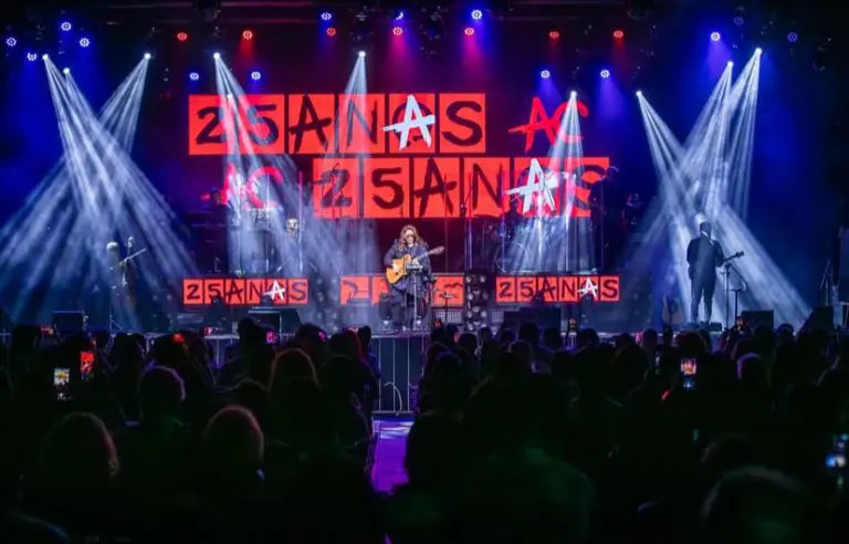 Ana Carolina se apresenta neste sábado (6) em Manaus
