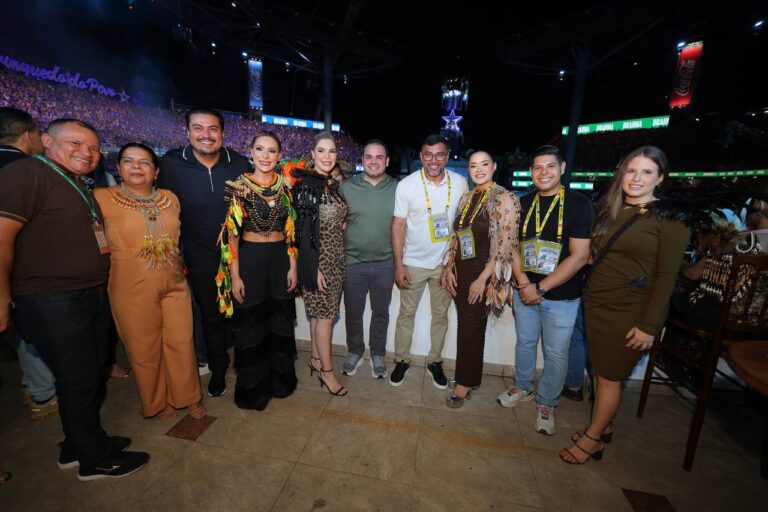 Festival de Parintins reforça protagonismo político de Wilson Lima entre autoridades políticas e da iniciativa privada