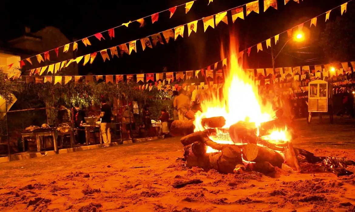 Festas juninas e julinas acendem alerta