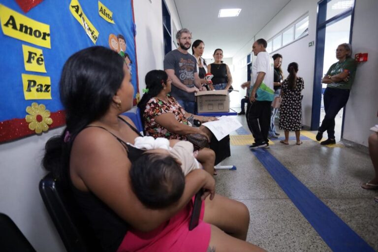 Prefeitura leva serviços de infraestrutura, saúde e assistência social ao bairro Santa Etelvina neste sábado