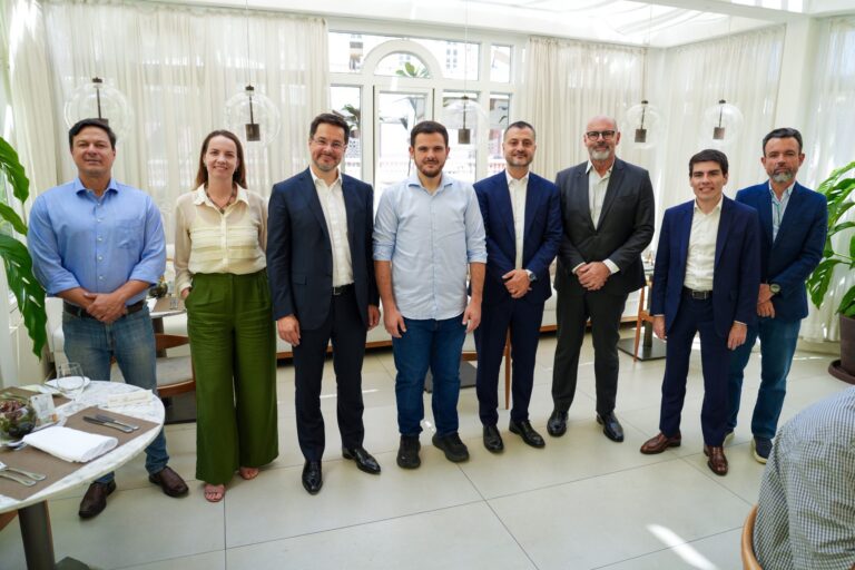 Prefeito Renato Junior anuncia interligação entre as avenidas do Turismo e Max Teixeira