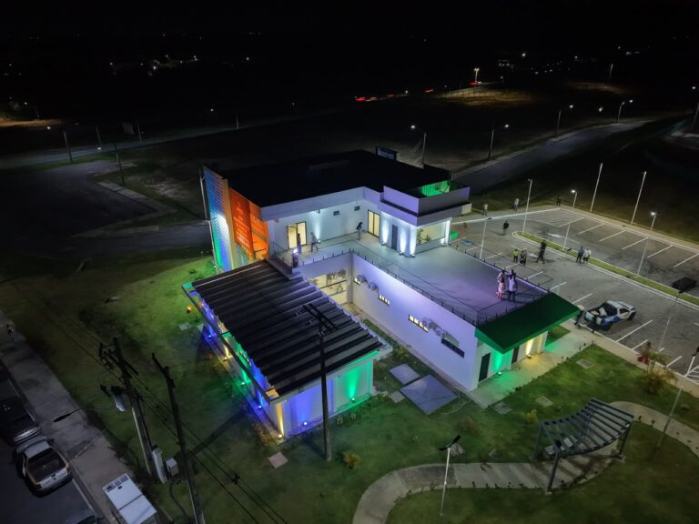 Brena Dianná destaca valorização do interior na inauguração do Parque Eurípedes Lins
