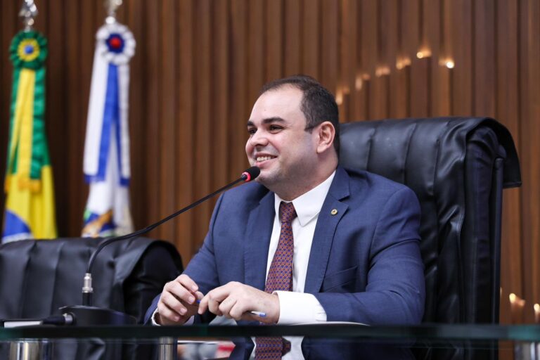 Roberto Cidade amplia desempenho em pesquisa eleitoral e ganha projeção nacional