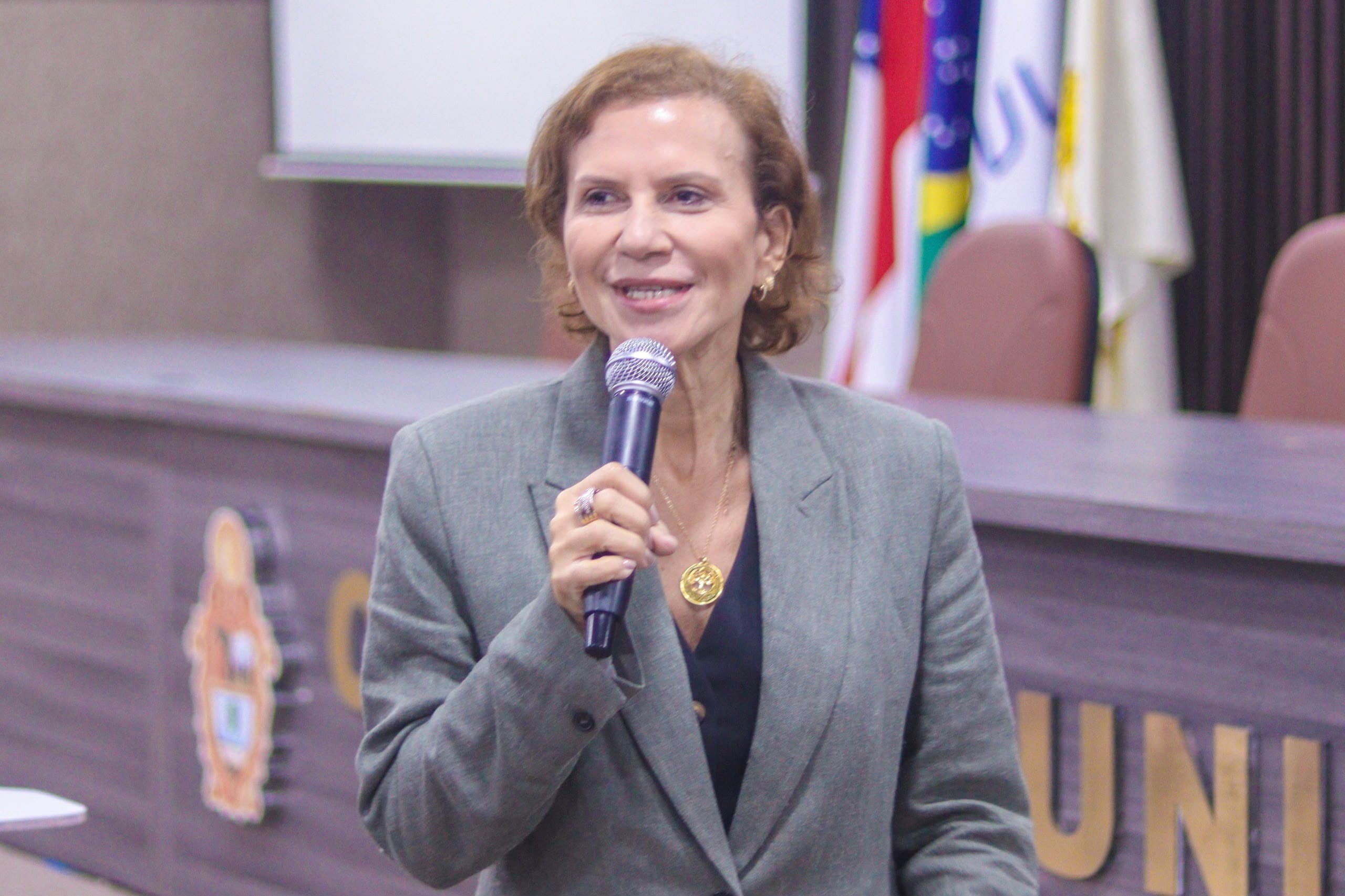 Yomara Lins fortalece atuação no meio cristão e reafirma compromisso com a defesa da família