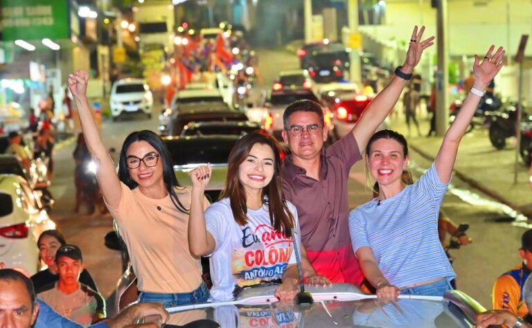 Recebido com carreata, David Almeida participa do lançamento da candidatura de Vivi Lira e lembra grandes obras na Colônia Antônio Aleixo