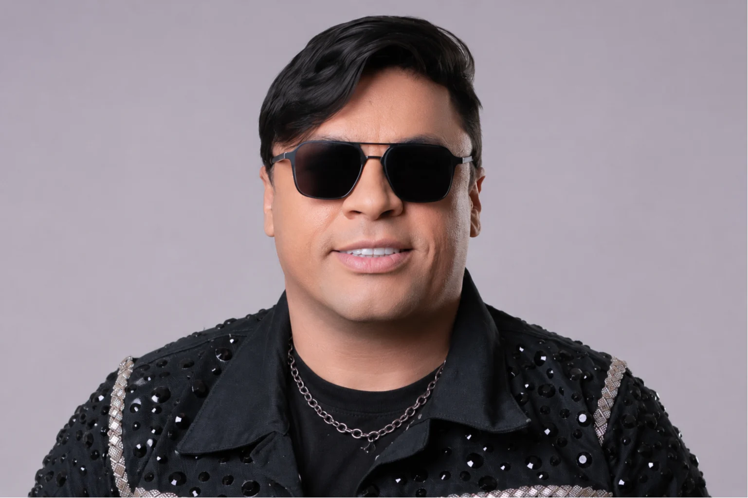 Morre o cantor Neto Araújo, ex-Cavaleiros do Forró e vocalista da Collo de Menina