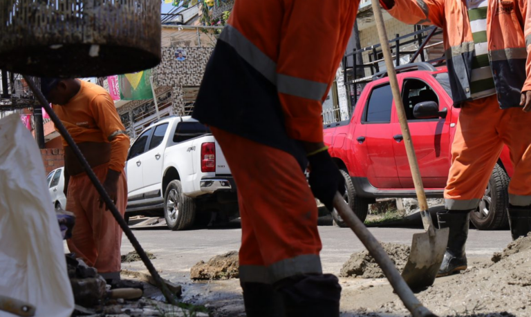 Prefeitura de Manaus reforça drenagem no Educandos para prevenir alagamentos e garantir segurança aos moradores