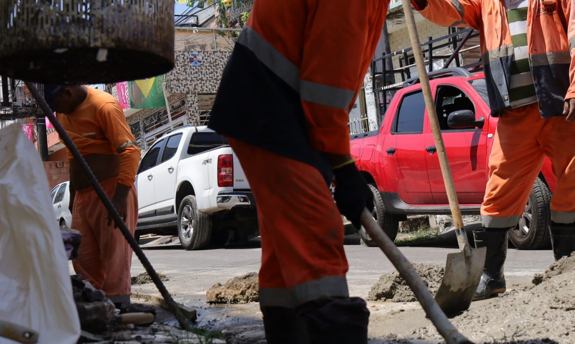 Prefeitura de Manaus reforça drenagem no Educandos para prevenir alagamentos e garantir segurança aos moradores