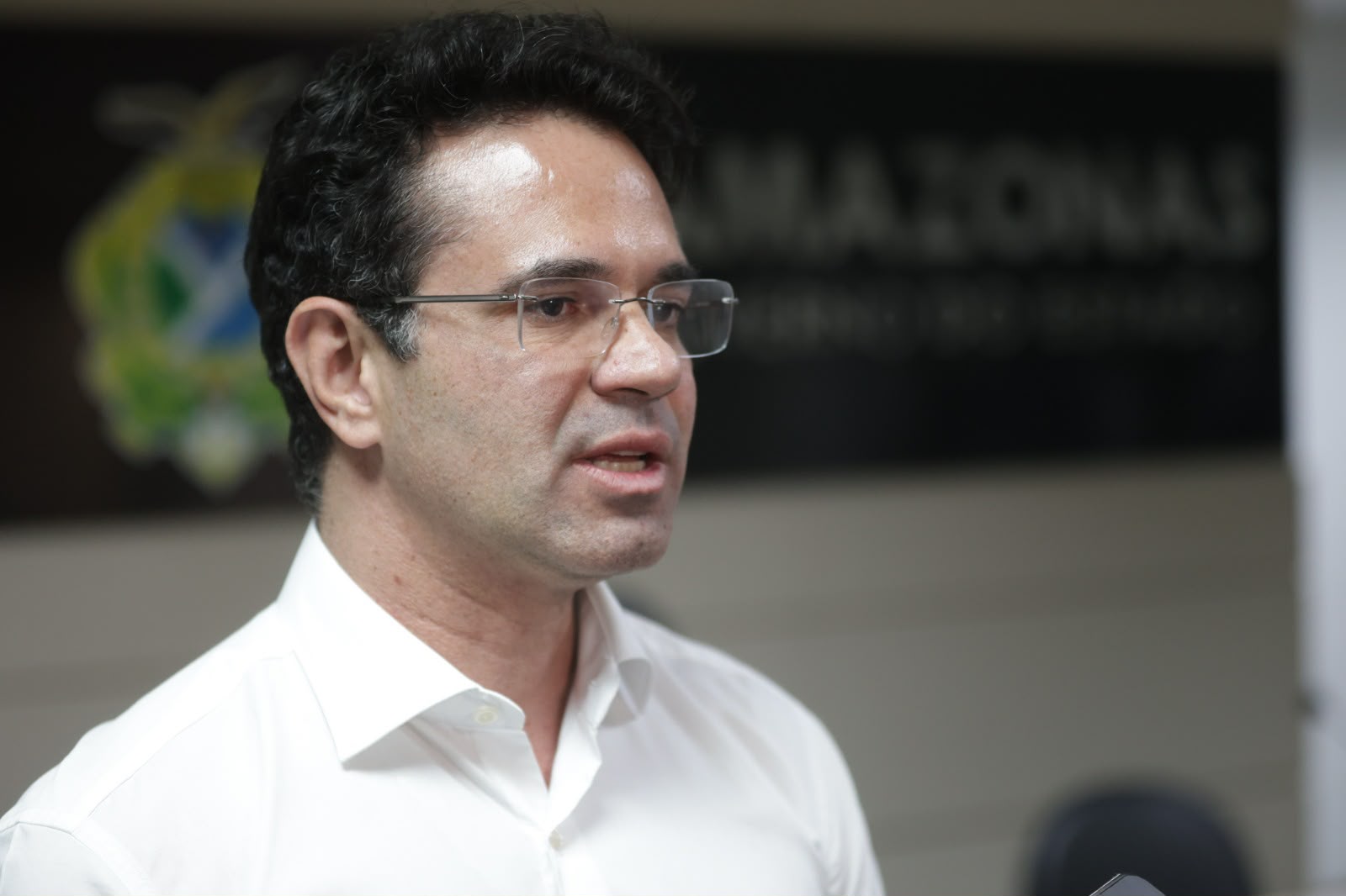 Governo do Amazonas firma acordo com empresas médicas para regularizar pagamentos de 2026