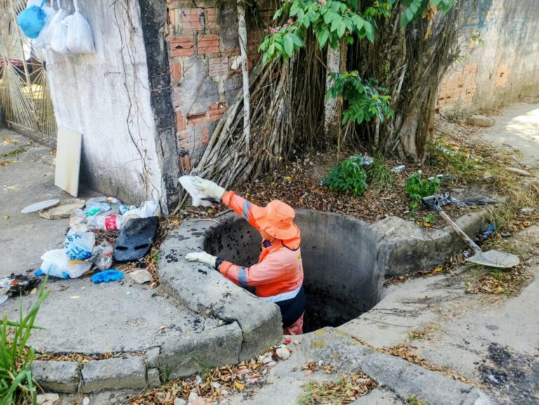 Prefeitura de Manaus desobstrui caixa coletora e reforça drenagem no Lírio do Vale 2