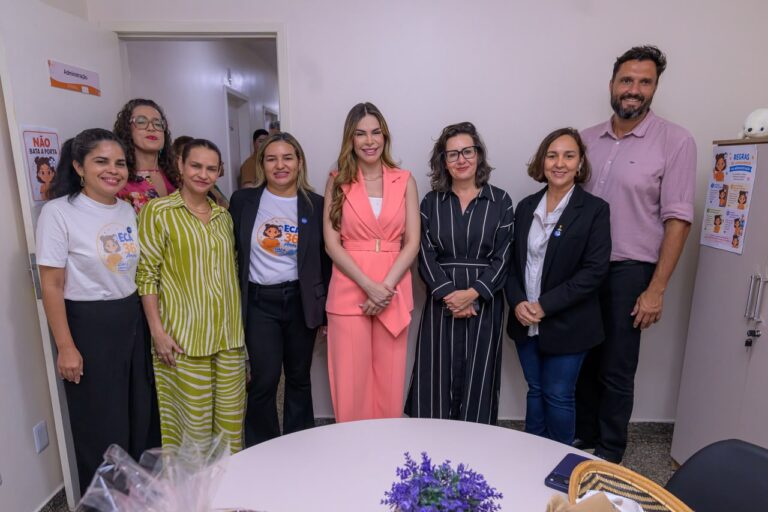 Thaisa Cidade destaca fortalecimento da rede de proteção à infância durante visita de ministra ao Amazonas